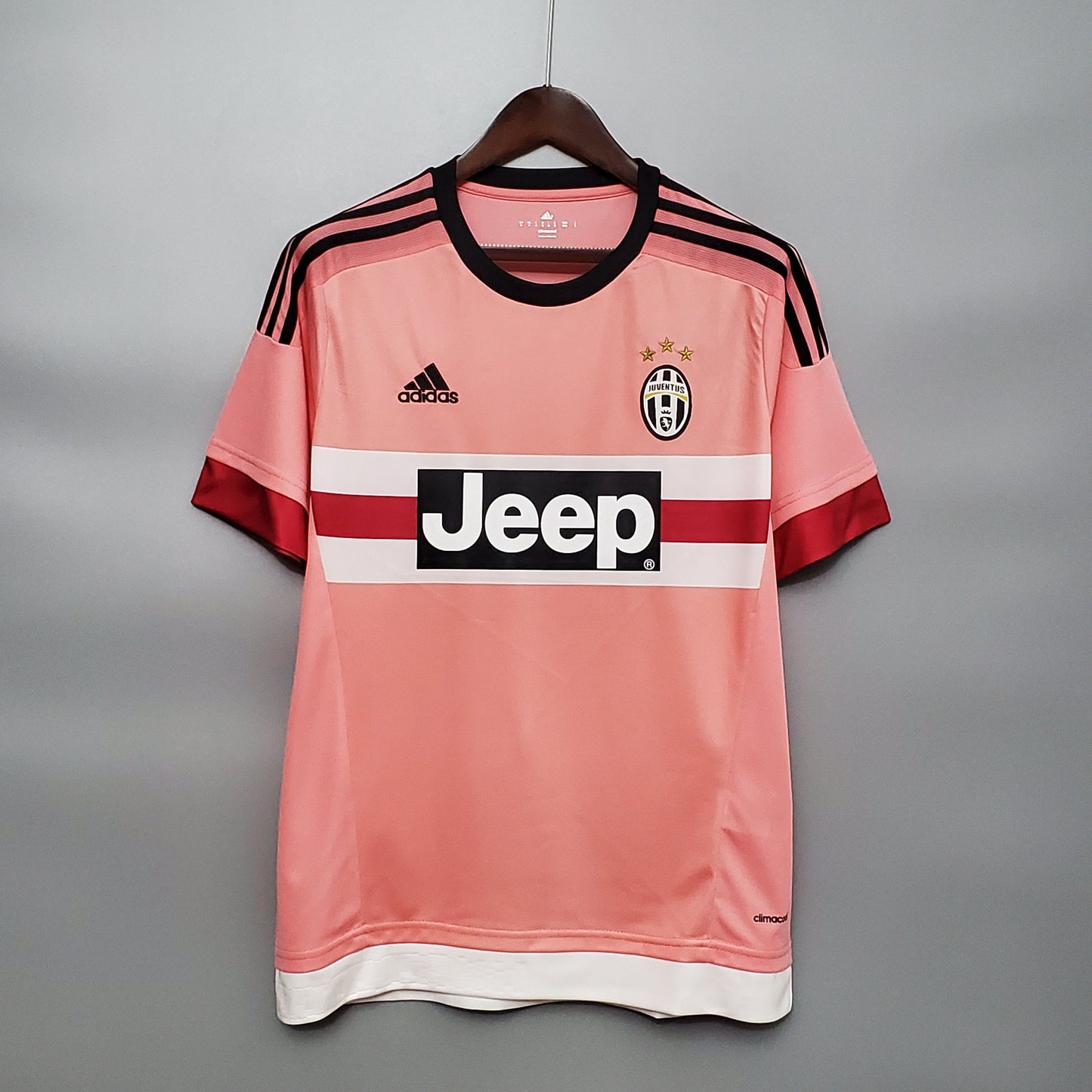 Juventus 15/16 Away kit
