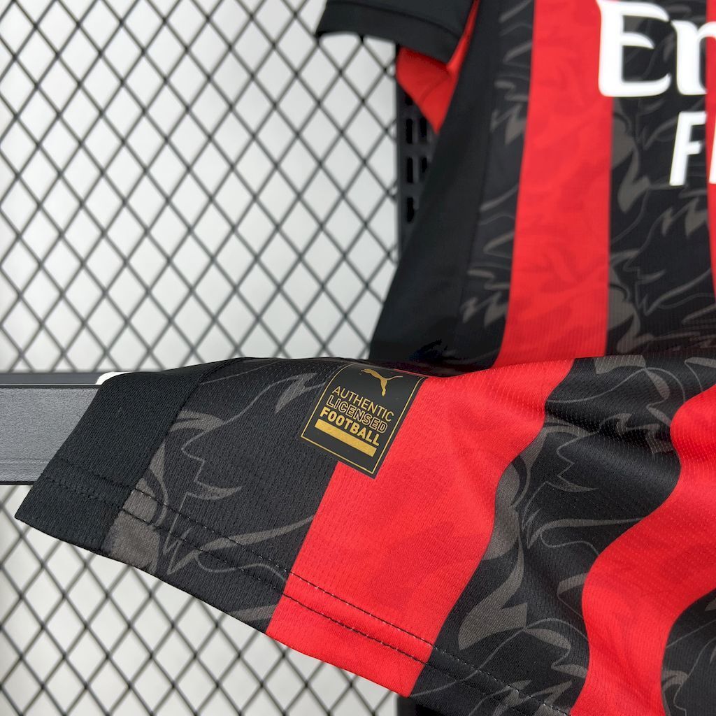 AC Milan 25/26 Home kit