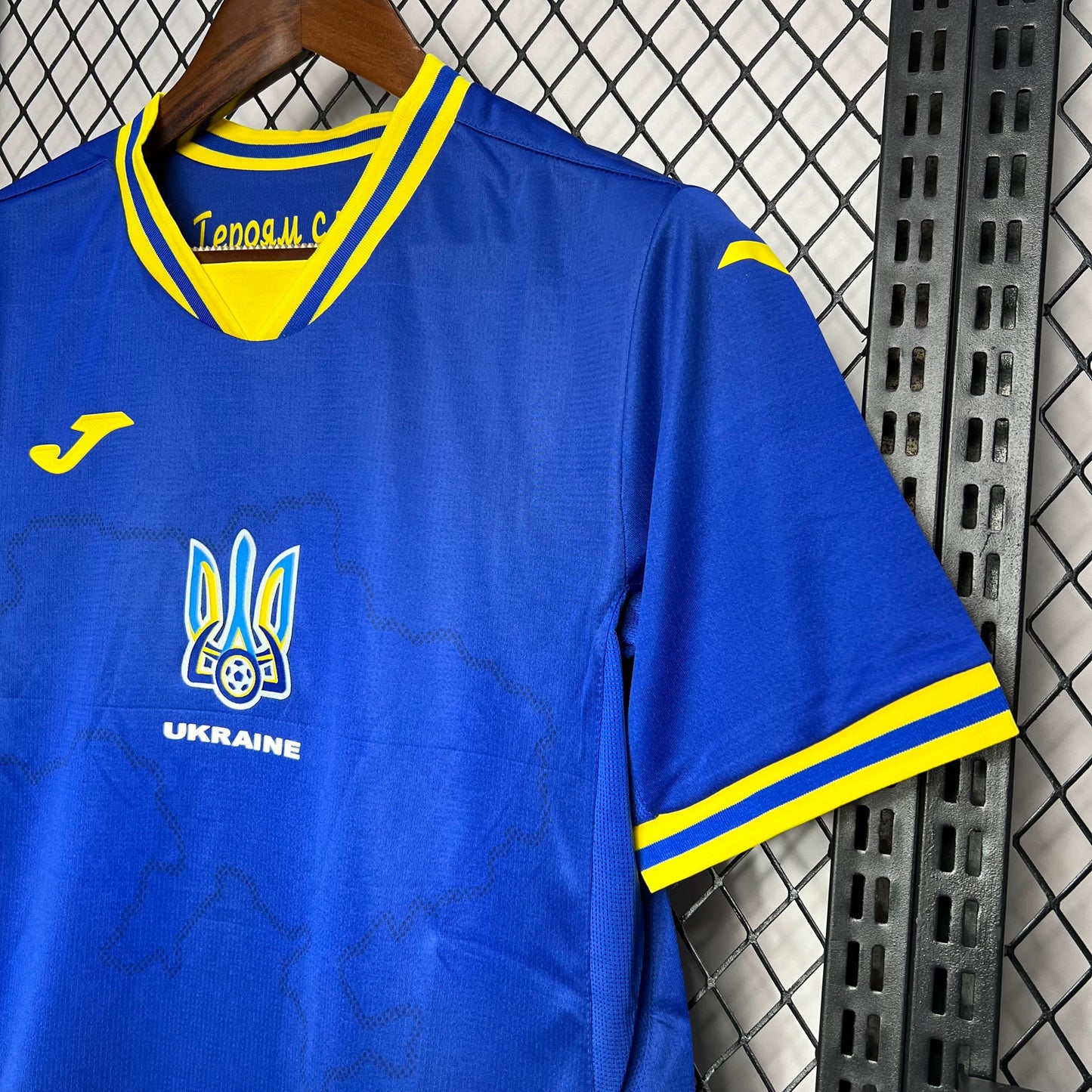 Ukraine 24/25 Away kit