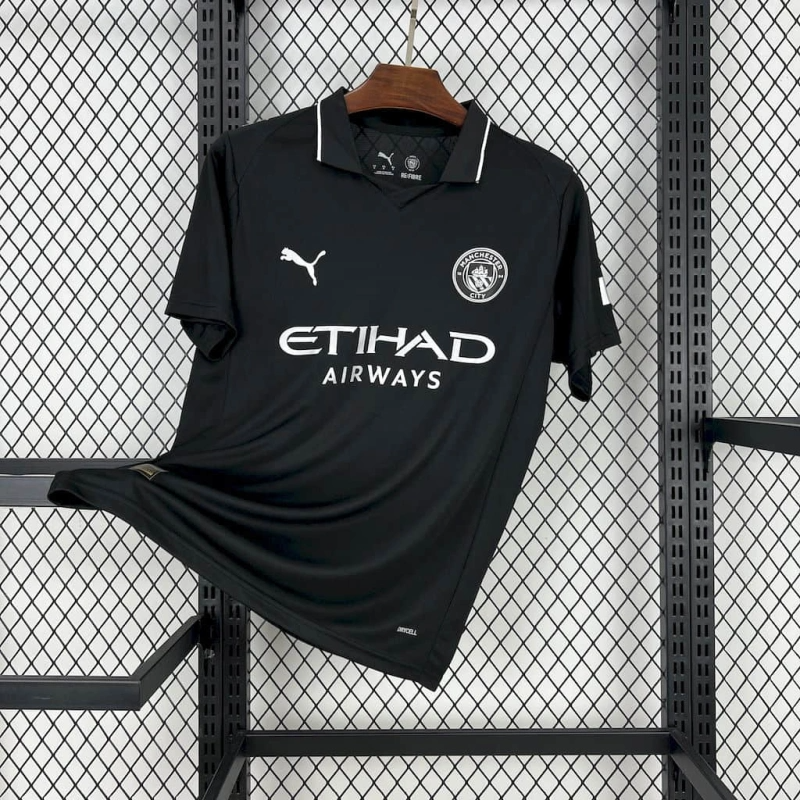 Manchester City 25/26 Away kit