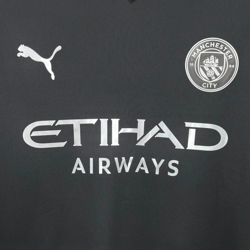 Manchester City 25/26 Away kit