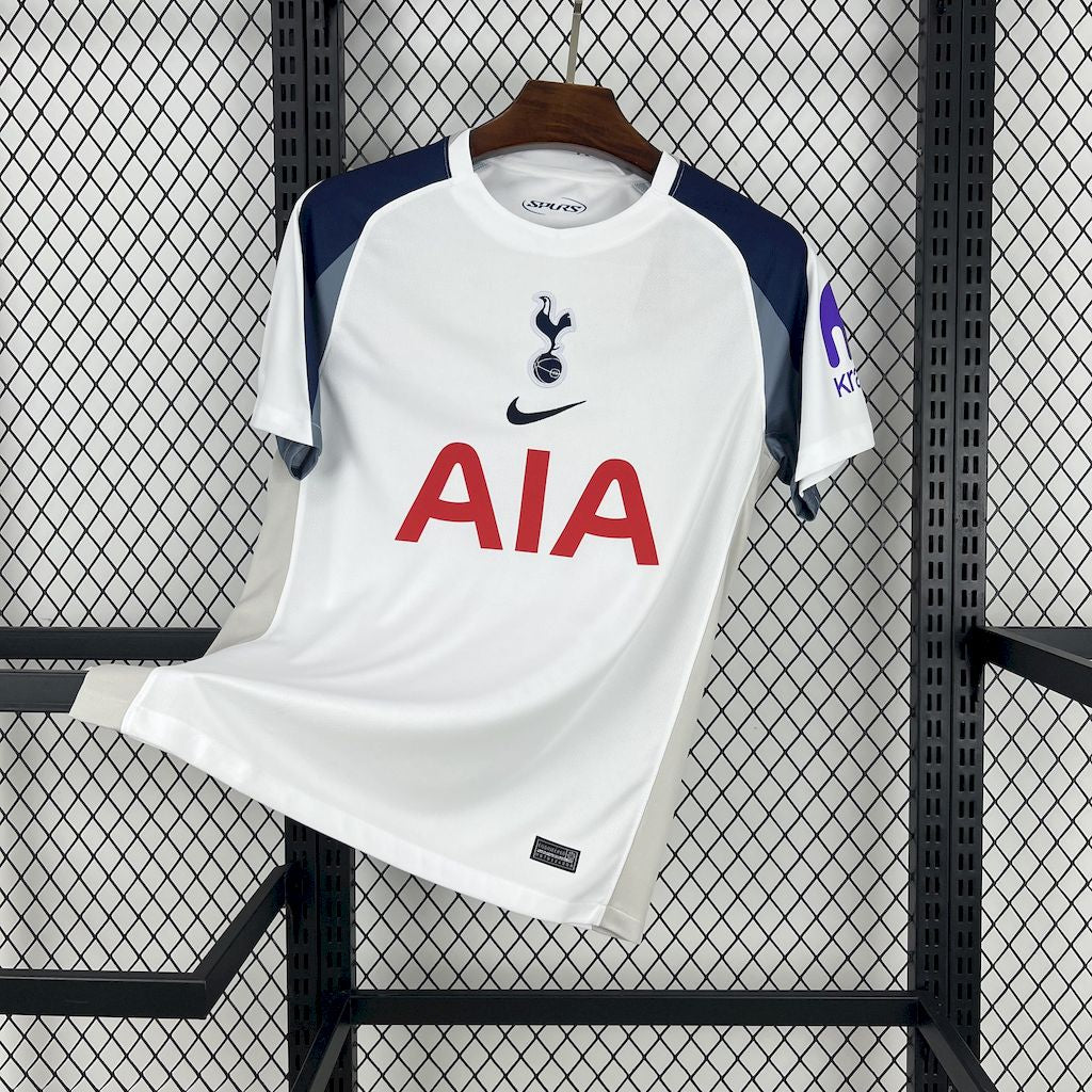 Tottenham 25/26 Home kit