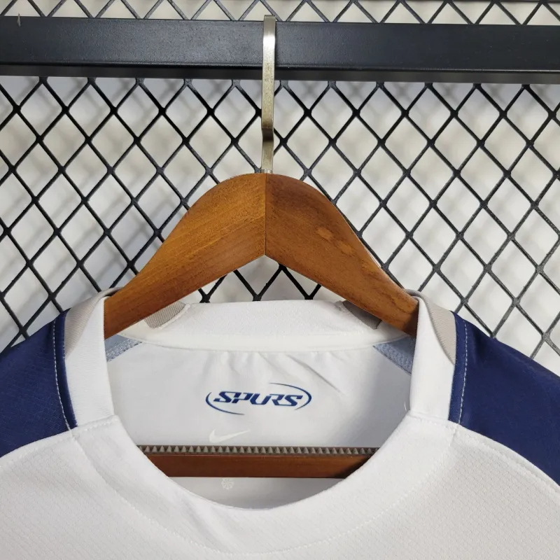 Tottenham 25/26 Home kit