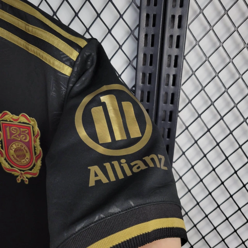Bayern München 125th Anniversary kit