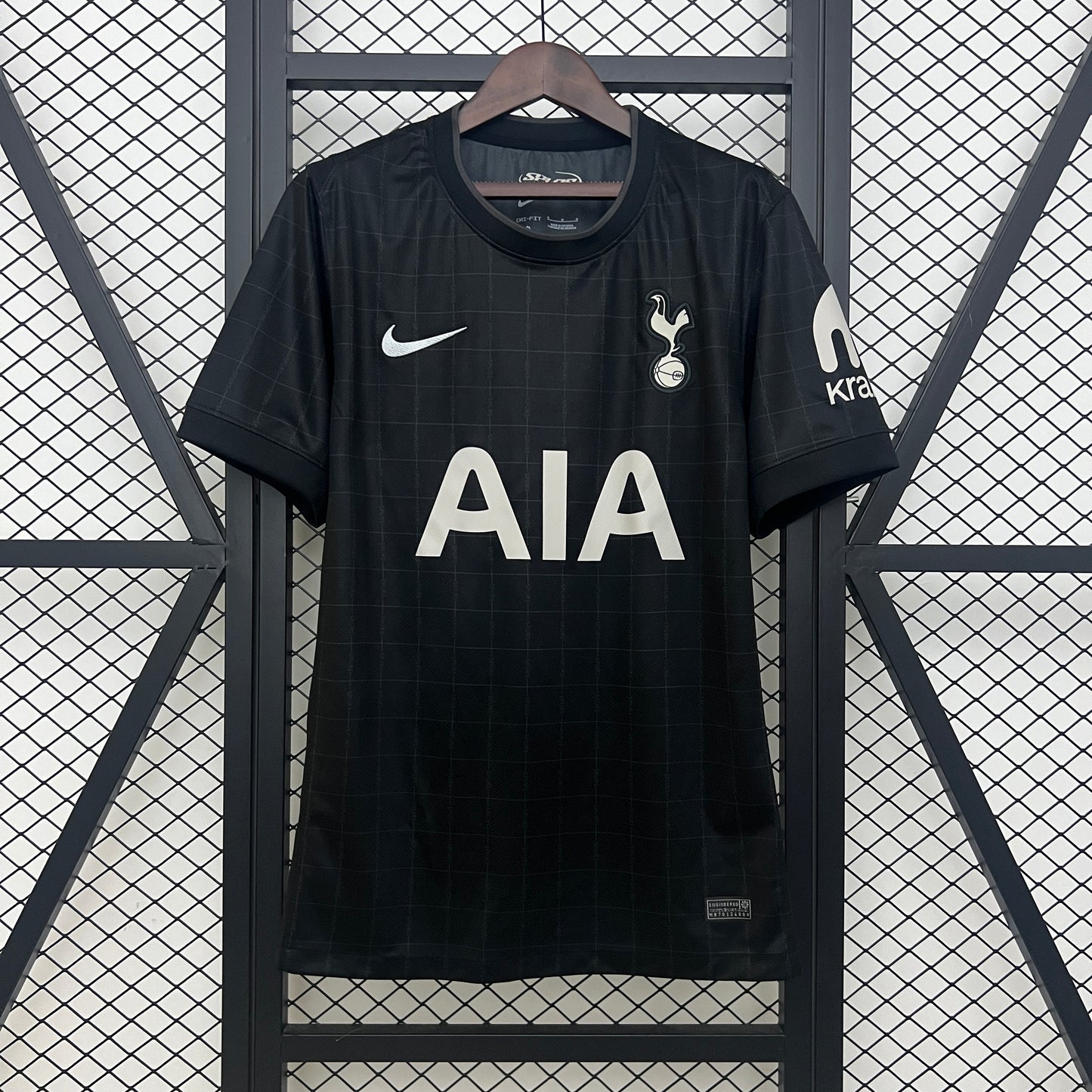 Tottenham 25/26 Away kit