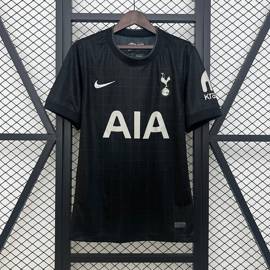 Tottenham 25/26 Away kit