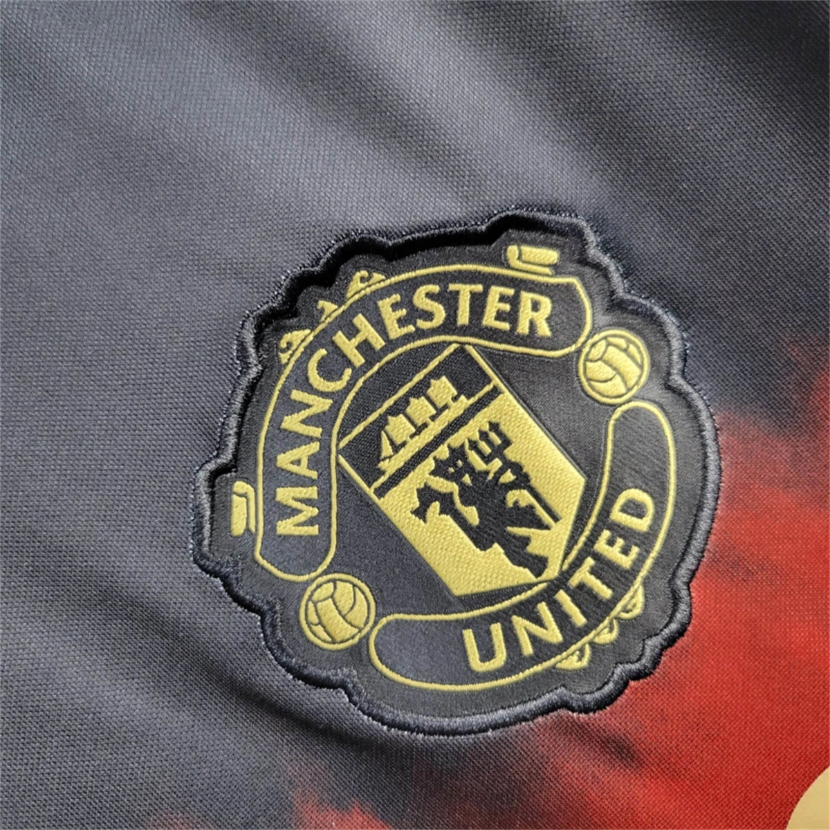 Manchester United 25/26 Pre-Match Training kit
