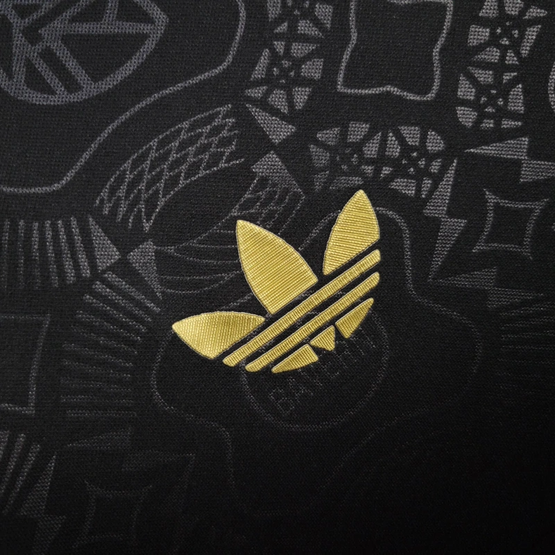 Bayern München 125th Anniversary kit