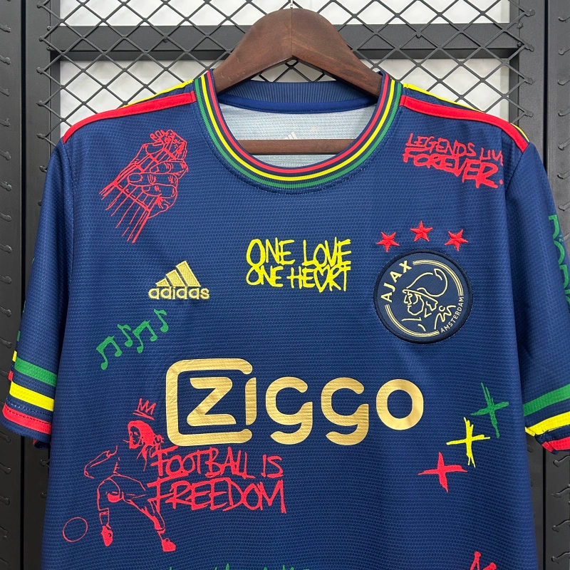 Ajax 25/26 Special kit