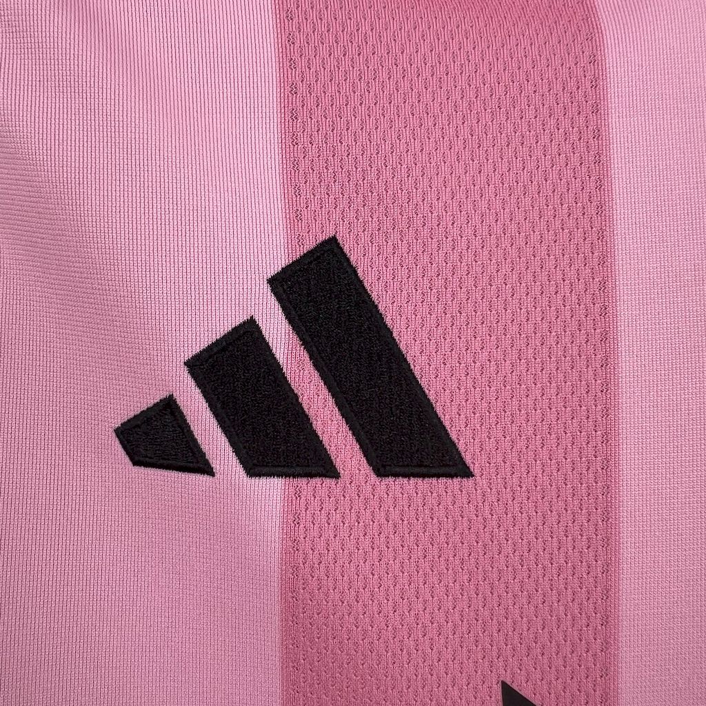 Inter Miami 25/26 Home kit
