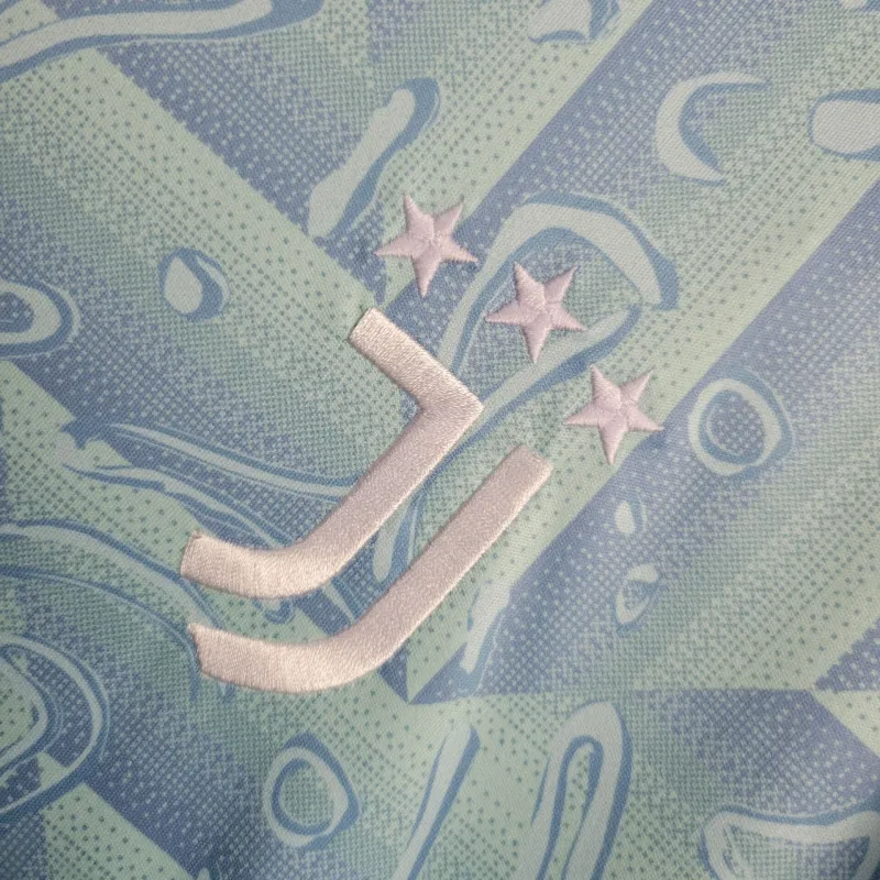 Juventus 25/26 Away kit