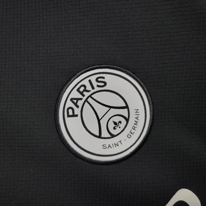 PSG 25/26 GK kit