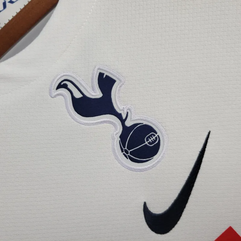 Tottenham 25/26 Home kit